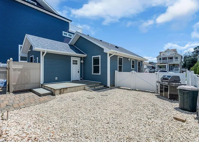 Porch | Bbq | Coffee Maker | Parking